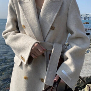 Slim-Fit Wool Coat With Tailored Shoulders